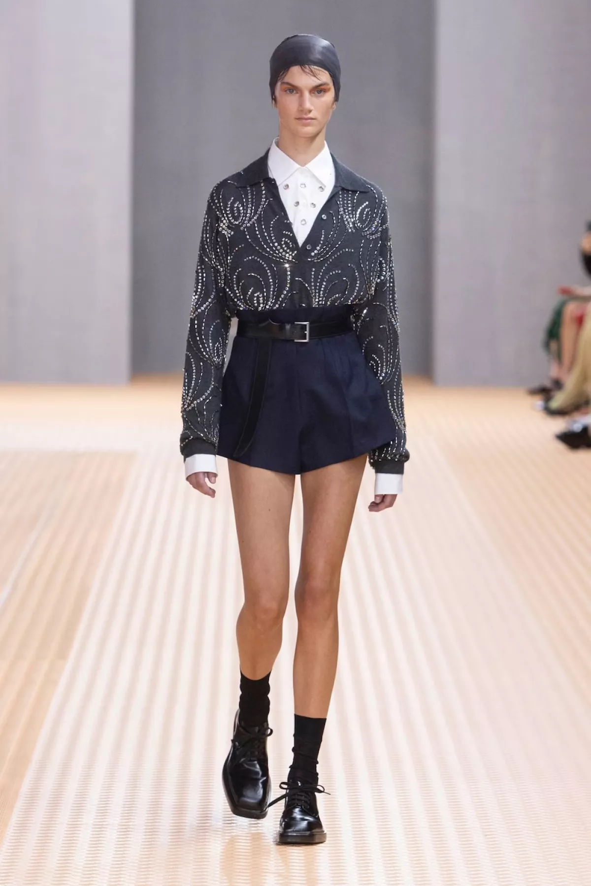 prada-looks-minimalistas.jpg