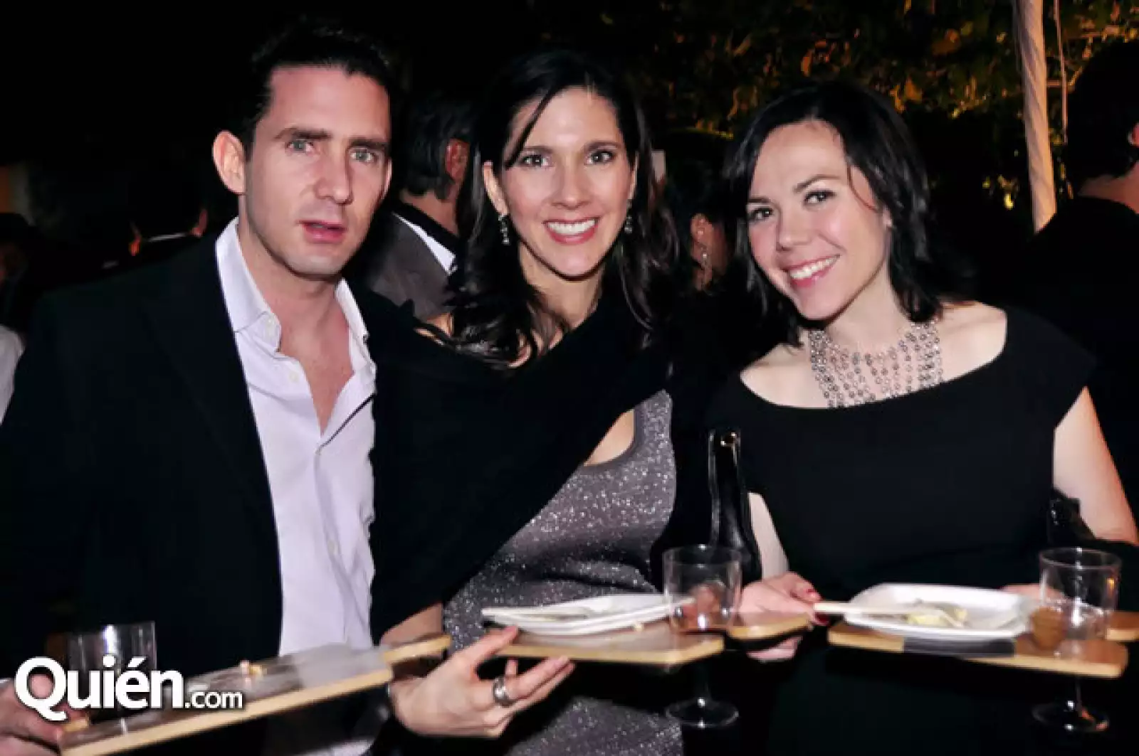 Antonio Díaz,Gaby Díaz y Paola Portillo