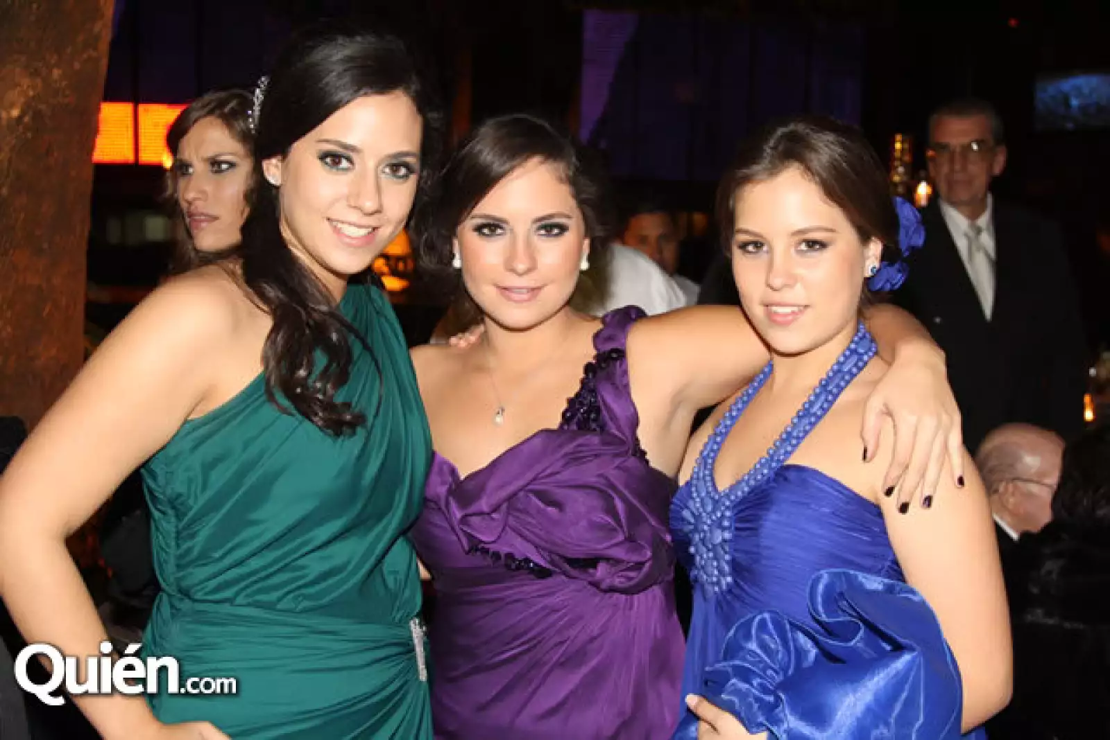Mónica,Paola y Mariana Campos Covarrubias