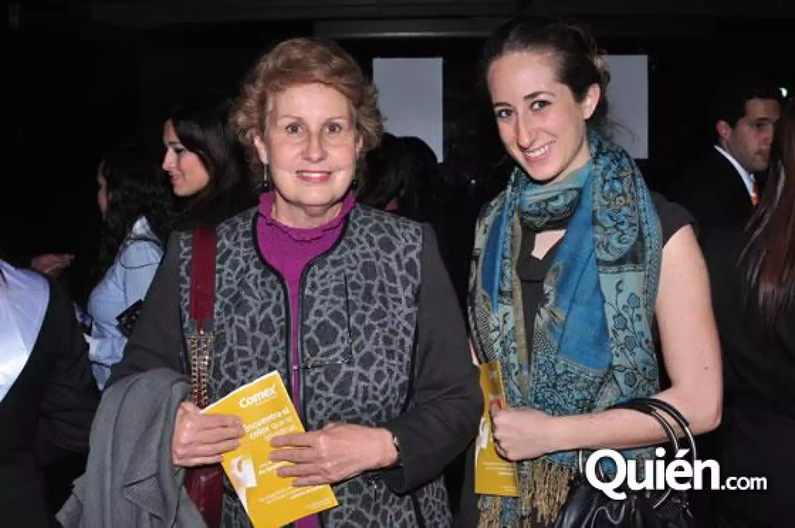 Brindis Navideño Iza Business Centers