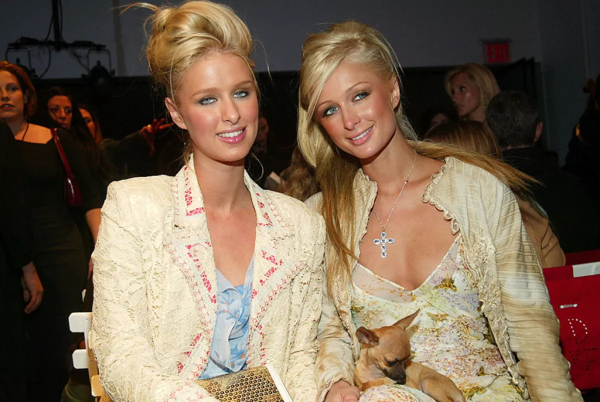 Diane von Furstenberg Fall/Winter 2003 Fashion Show