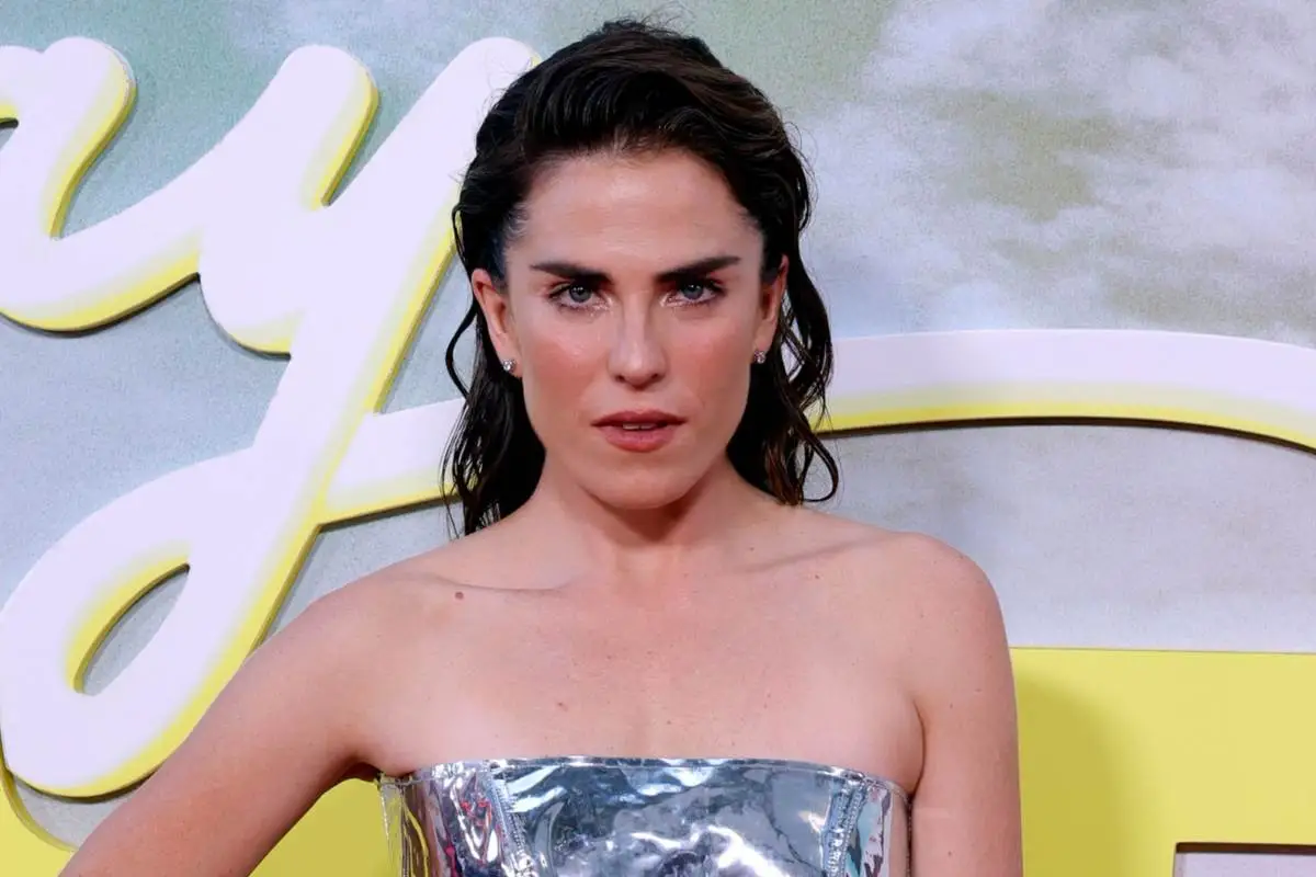 karla-souza.jpg