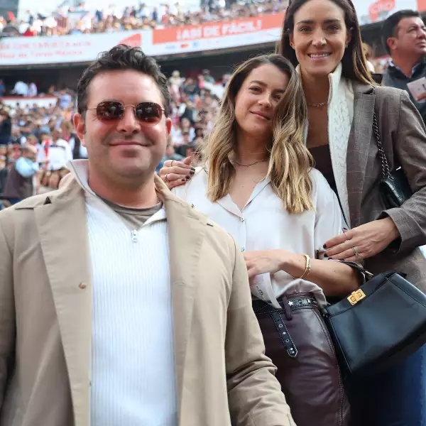 Pepe Cuaik, Carla Braun y Ximena Urquiza