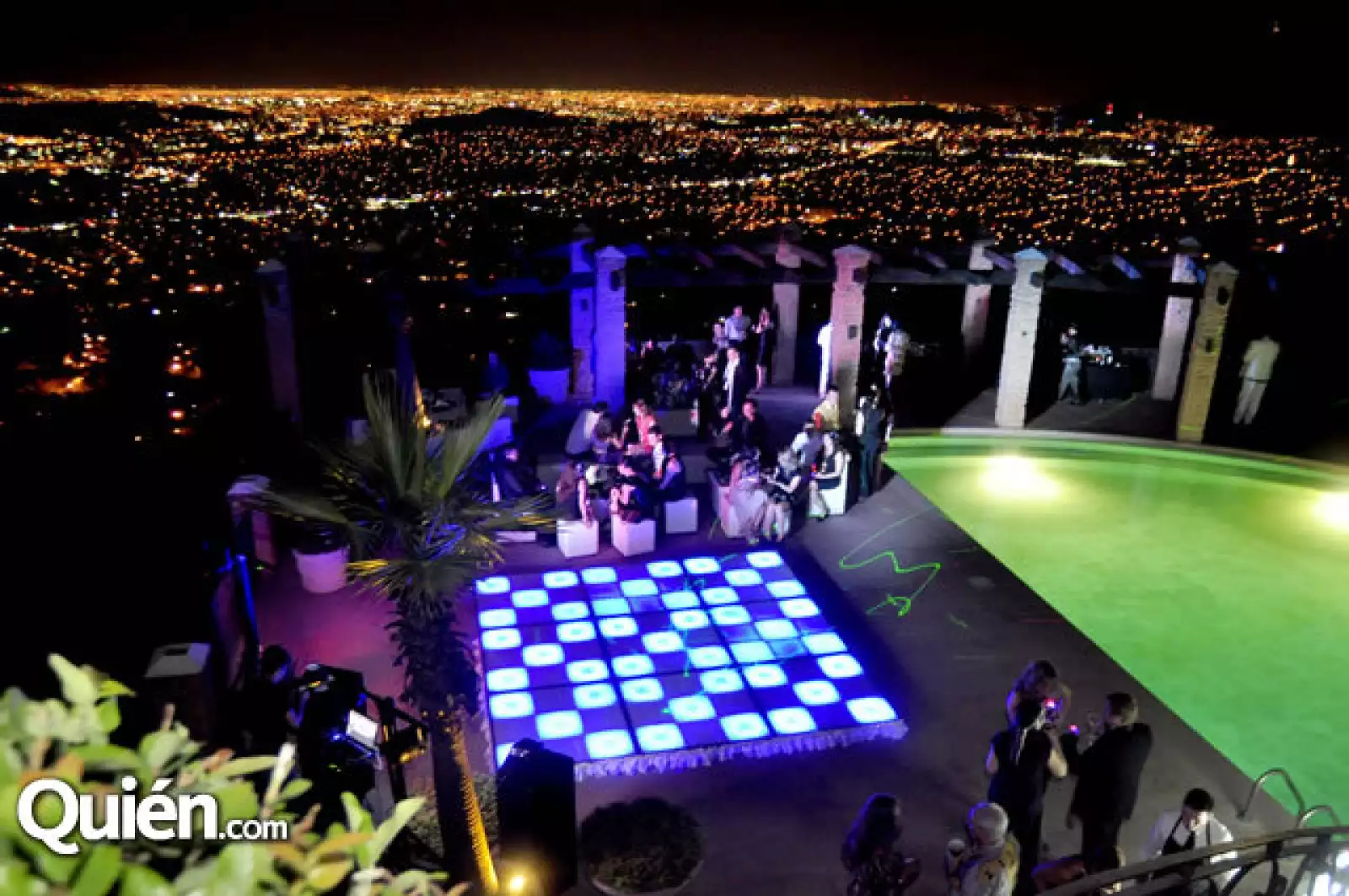 Despedida de Claudia Garza y Paco Villaseñor