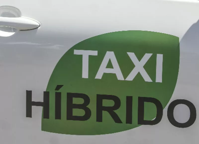 Taxi h�brido