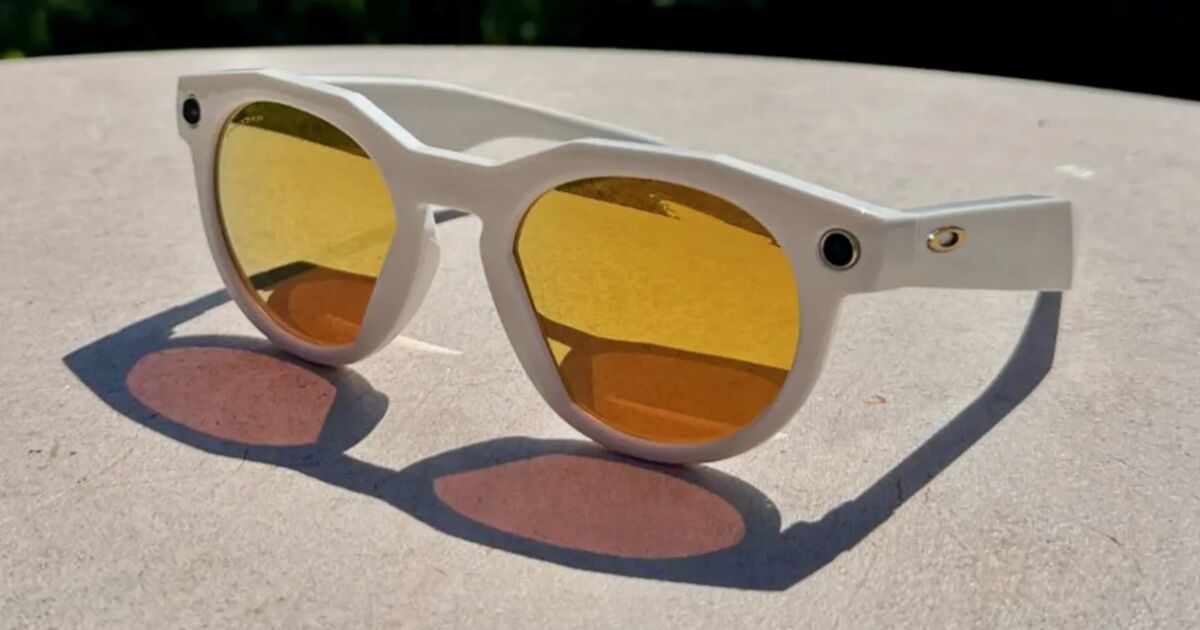 Gol ve Oakley AI ile spor gözlükleri atar; Bu onun fiyatı