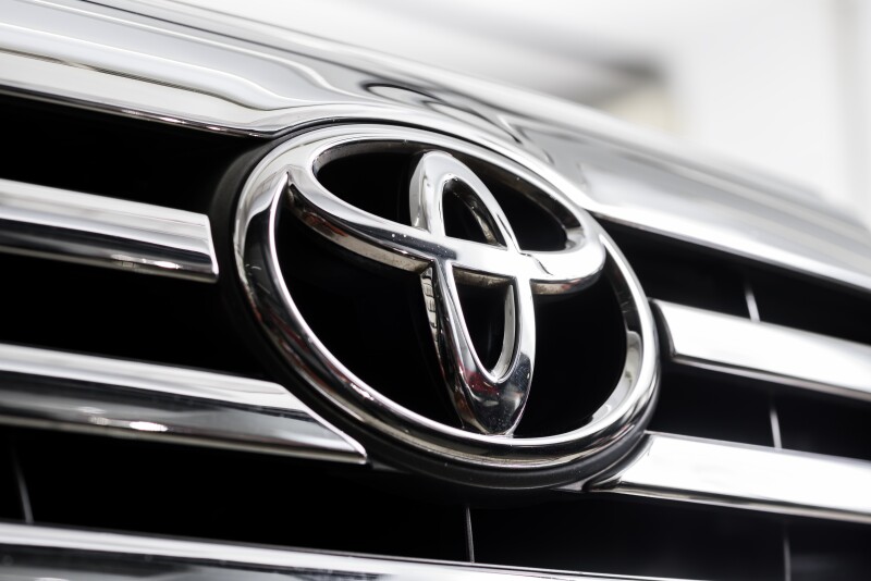 Toyota y Mazda