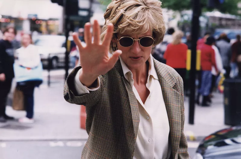 Princess Diana being harrassed by a press photographer, Kensington, London, Britain - 1996