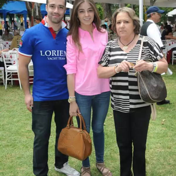 José Miguel Domínguez,Regina Vargas,Maribel Ramón