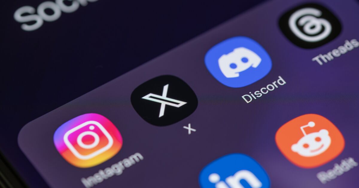 X düştü mü? Kullanıcılar GROK nedeniyle Twitter hatalarını rapor eder