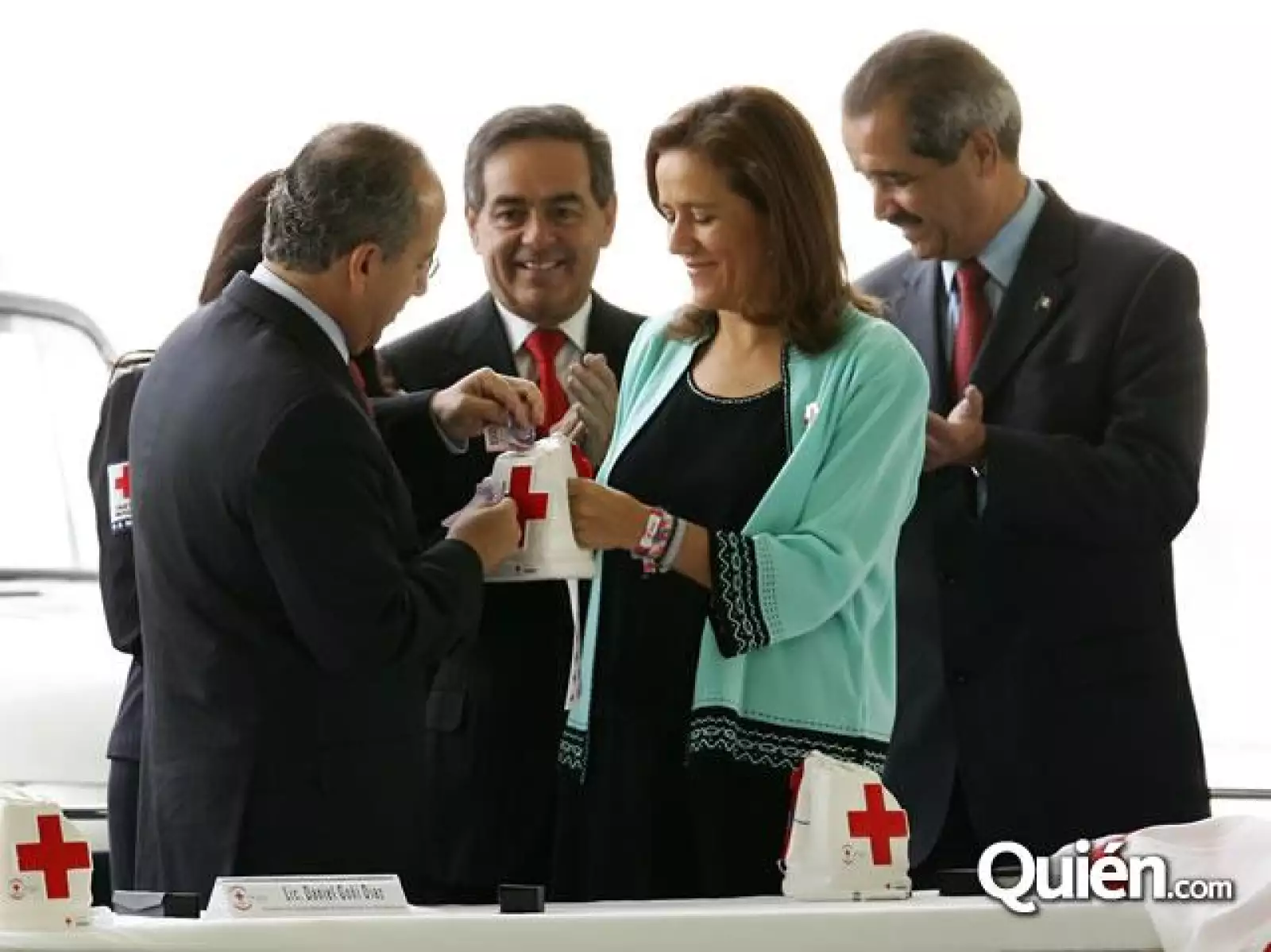 Campañoa de Donación Cruz Roja