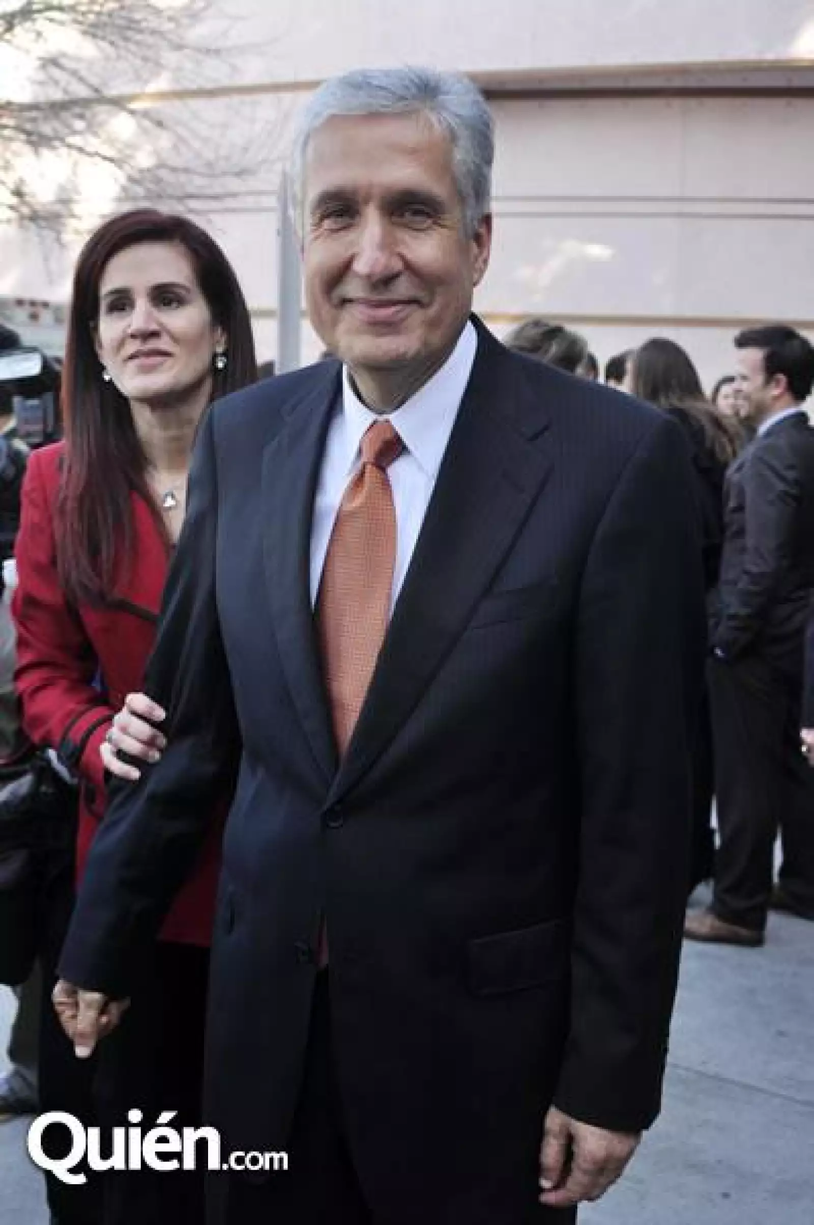 Profesor David Noel Ramírez