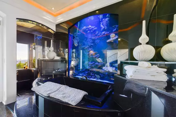 La mansión de Lars Ulrich está valuada en 12 millones de dólares.