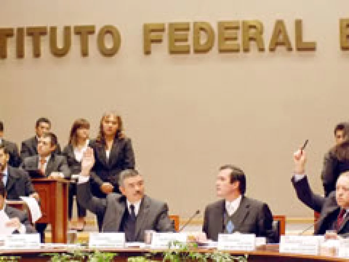 El IFE aprobó los topes de campaña para las elecciones a diputados de julio próximo. (Foto: Archivo NTX)