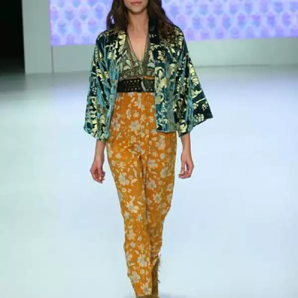 DFashion Pasarela Rapsodia.