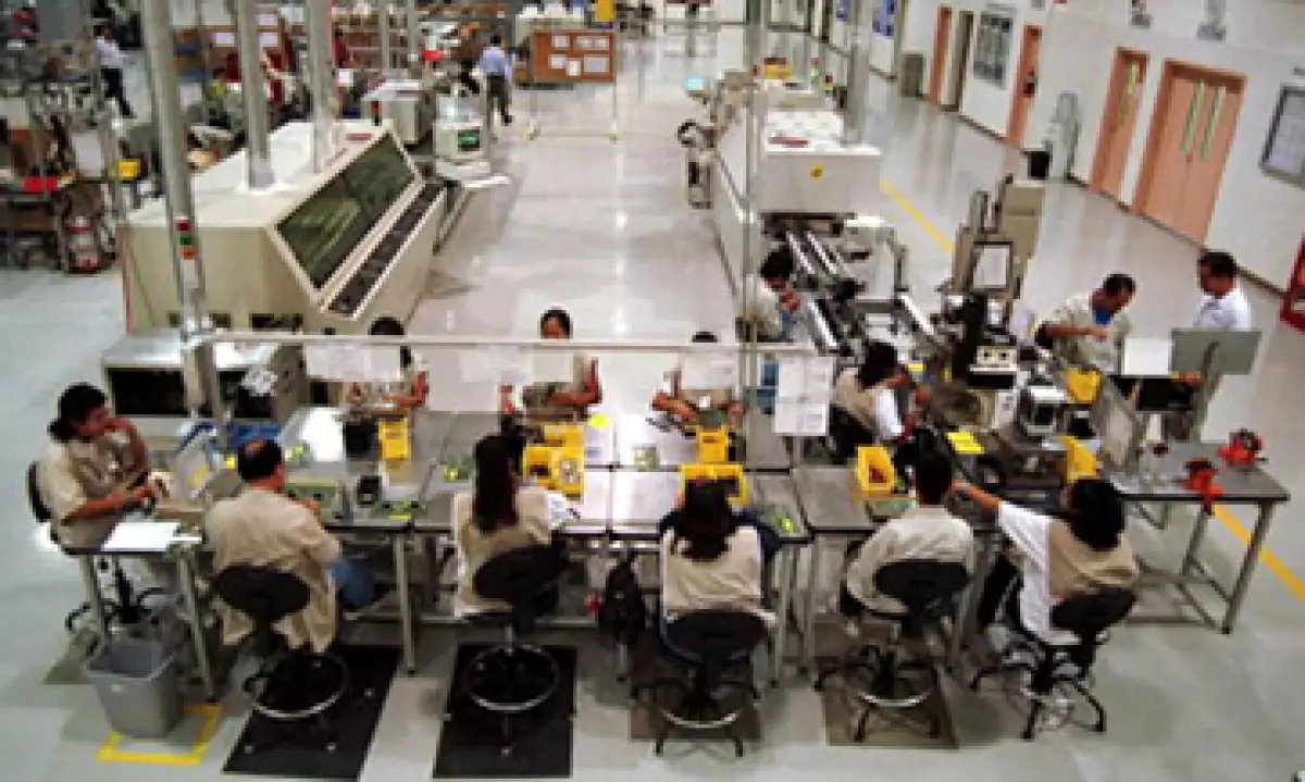 Objetos como luces de automóviles, refrigeradores o BlackBerries se fabrican en Ciudad Juárez. (Foto: Getty Images)