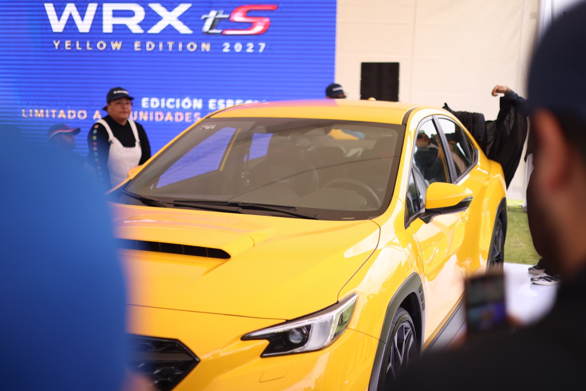 WRX Yellow Edition - exhibición